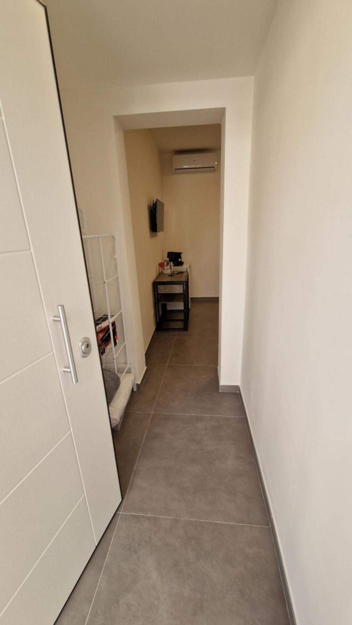 Raggio Di Sole 3 Hotel Бари Екстериор снимка