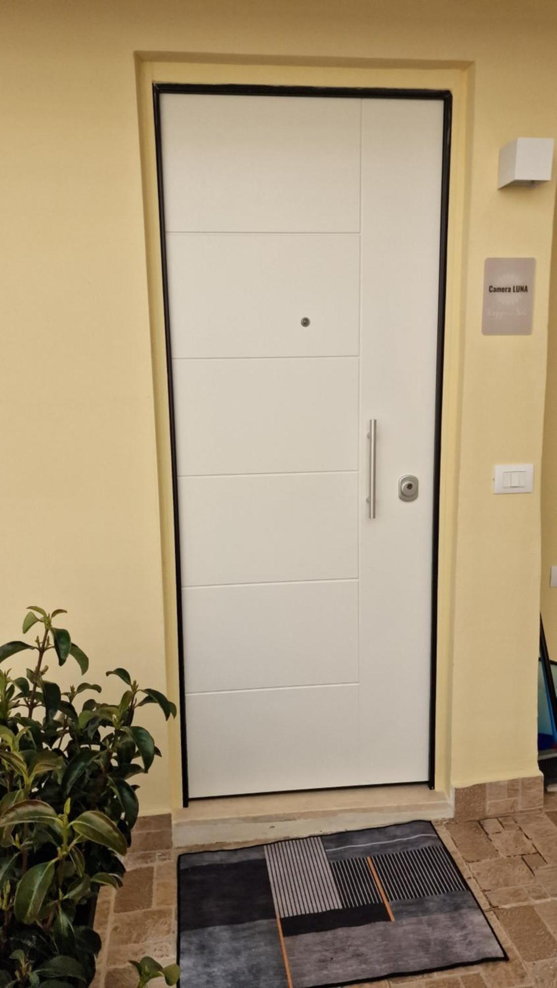 Raggio Di Sole 3 Hotel Бари Екстериор снимка